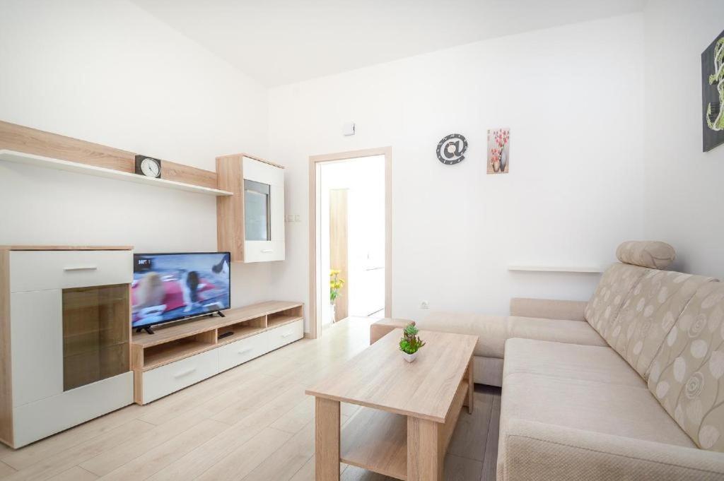 Apartman Ivano Póla Kültér fotó